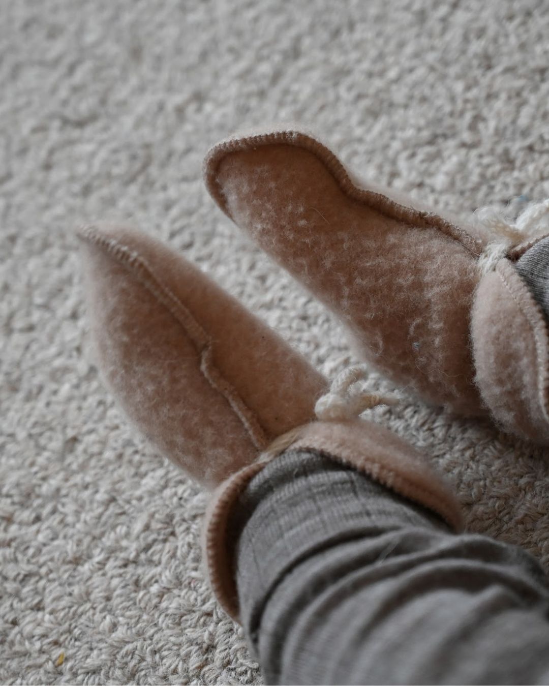 Babytossor i ull - Beige (0-3 månader)