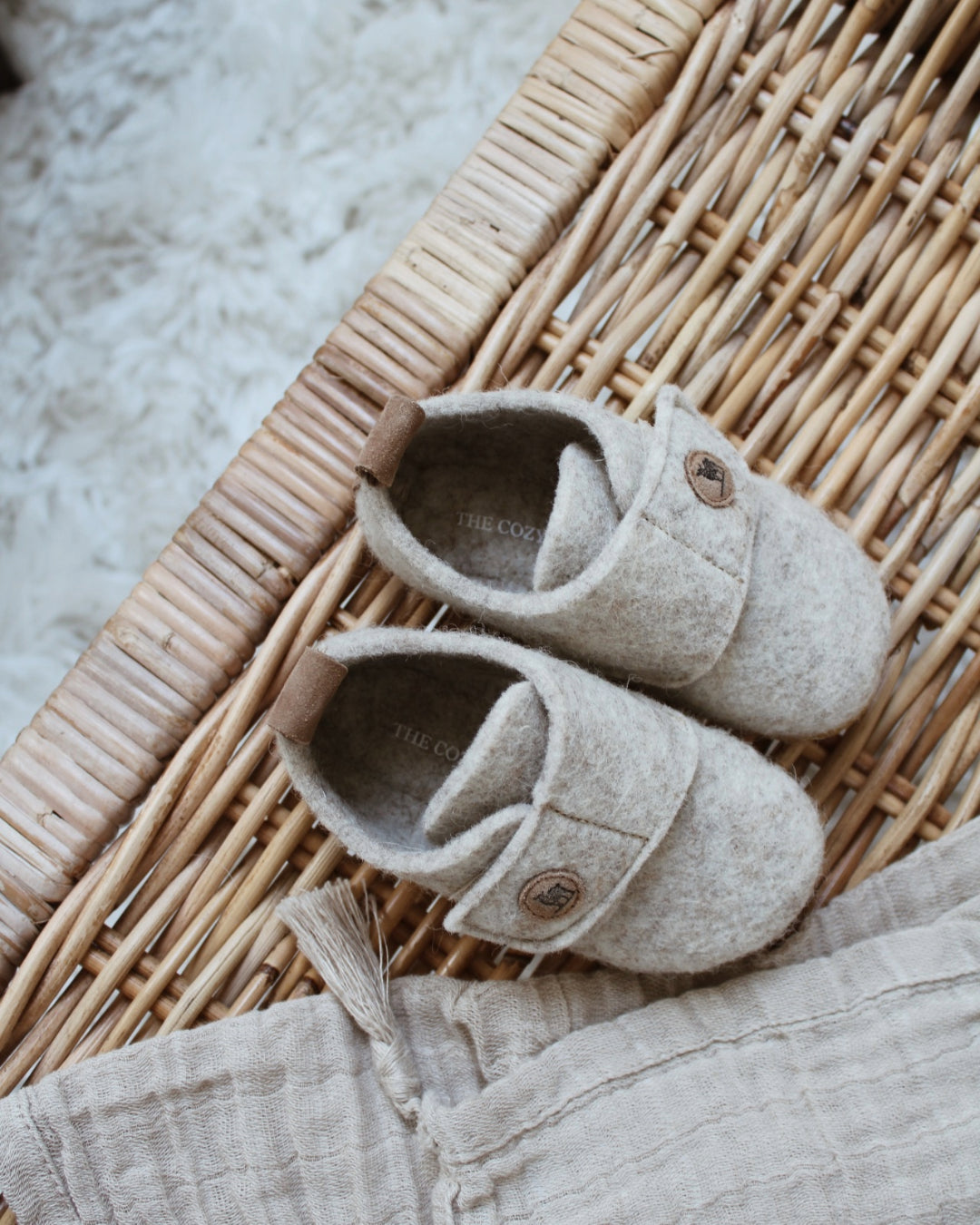 Tofflor i ullfilt för barn – Beige