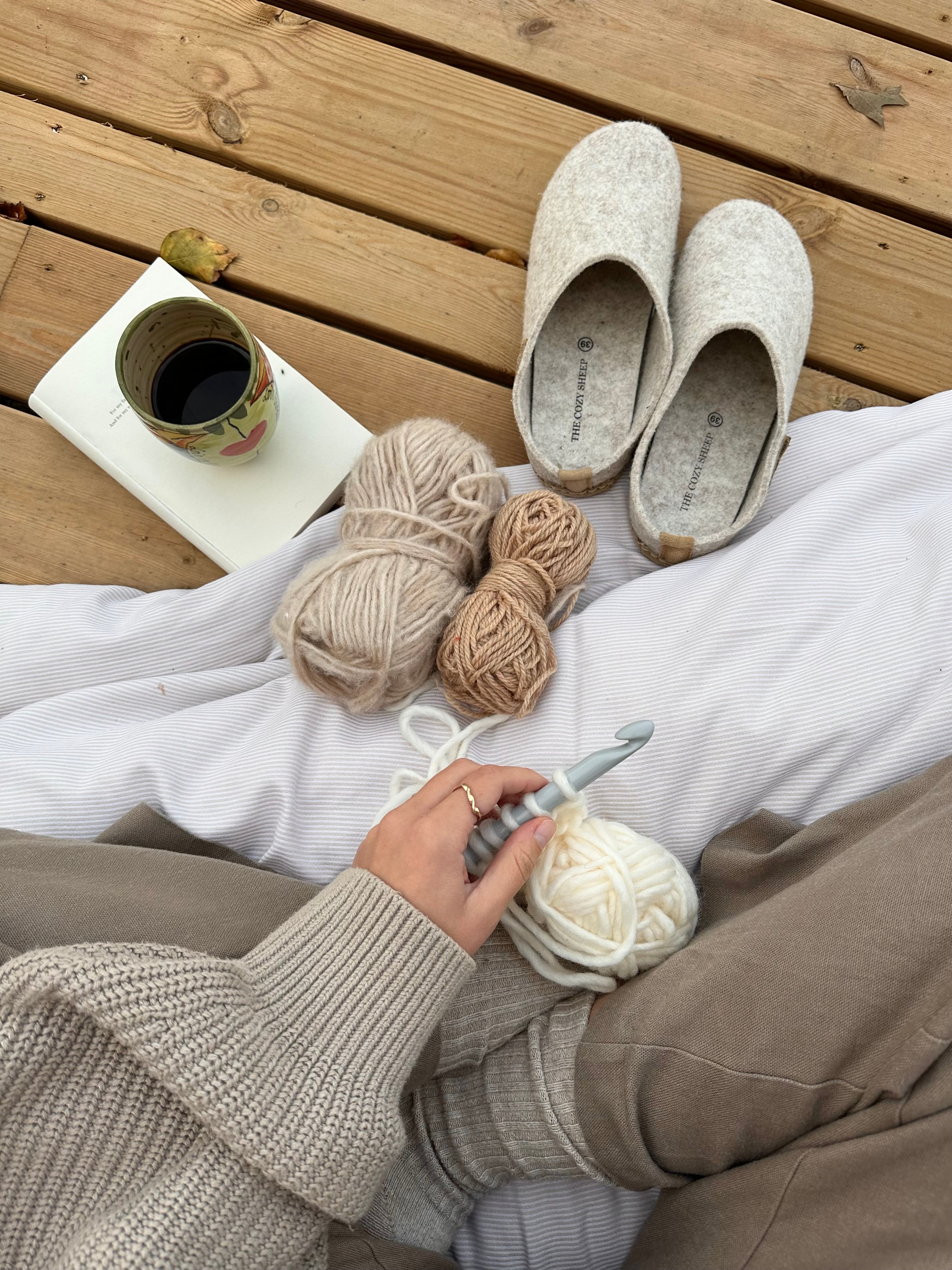 Filttofflor med gummisula – Beige