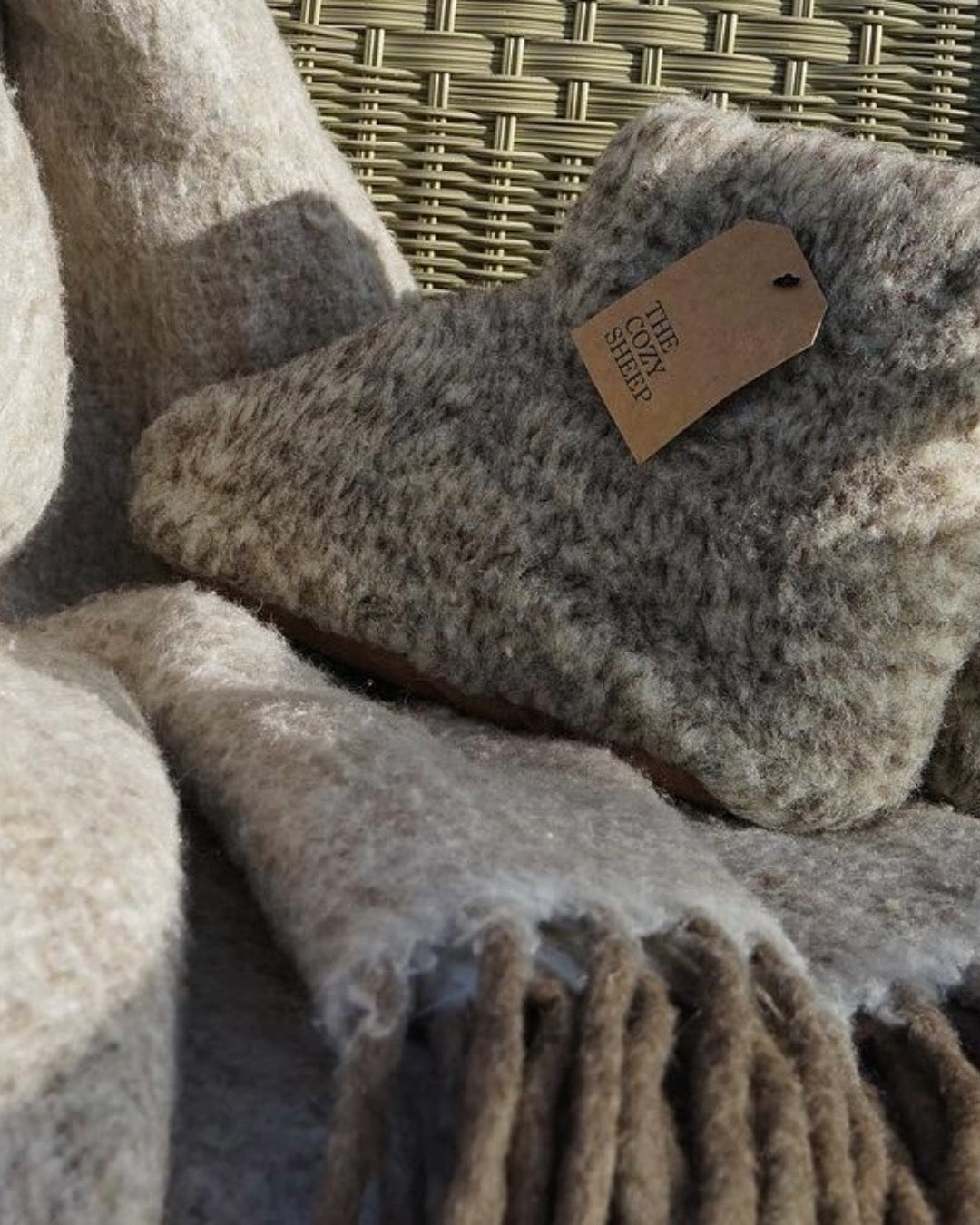 Uldhjemmesko – Lysegrå (Høj model) - The Cozy Sheep